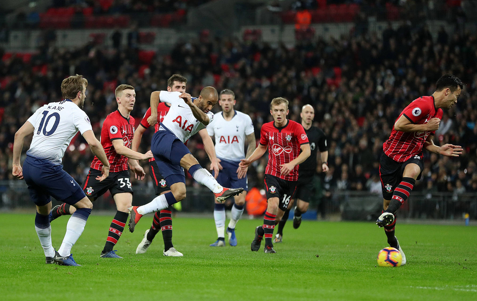 个足球界 个足球界